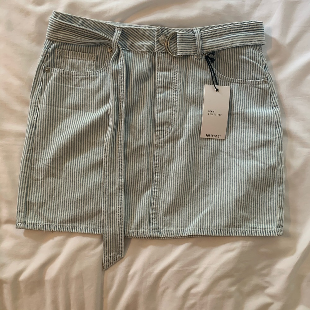 Forever 21 blue/white pinstripe skirt